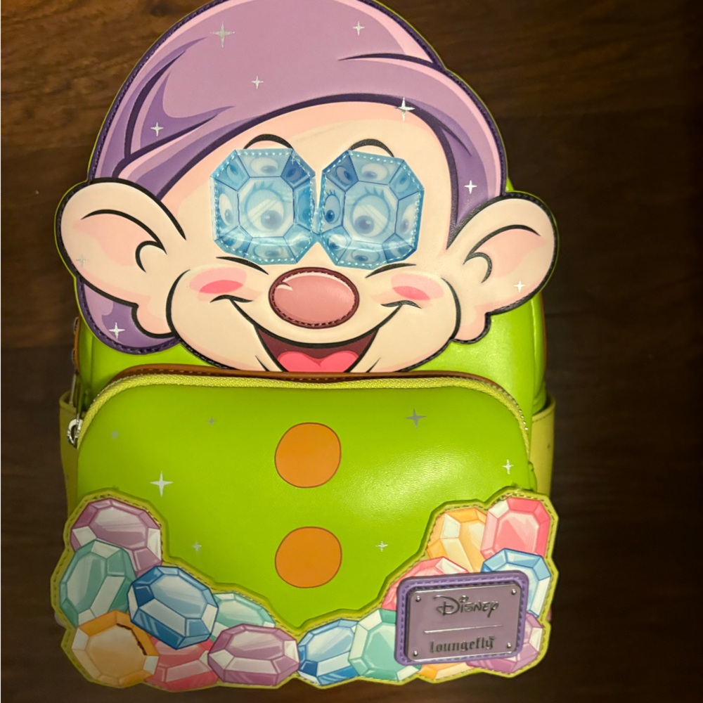💎✨️💜💚NWT Diamond Dopey Loungefly💎✨️💜💚